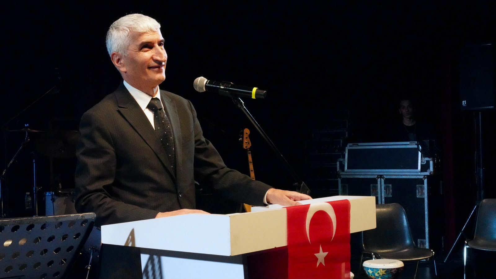AVCILAR’DA CUMHURİYET BAYRAMI COŞKUYLA KUTLANDI