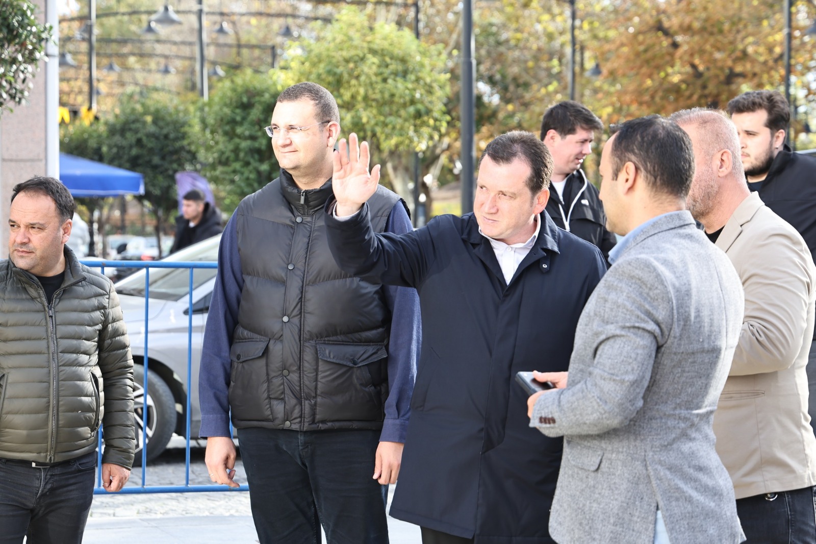 Başkan Balcıoğlu, Yoğurtçu Heykeli Meydanı'ndaki Yenileme Çalışmalarını İnceledi
