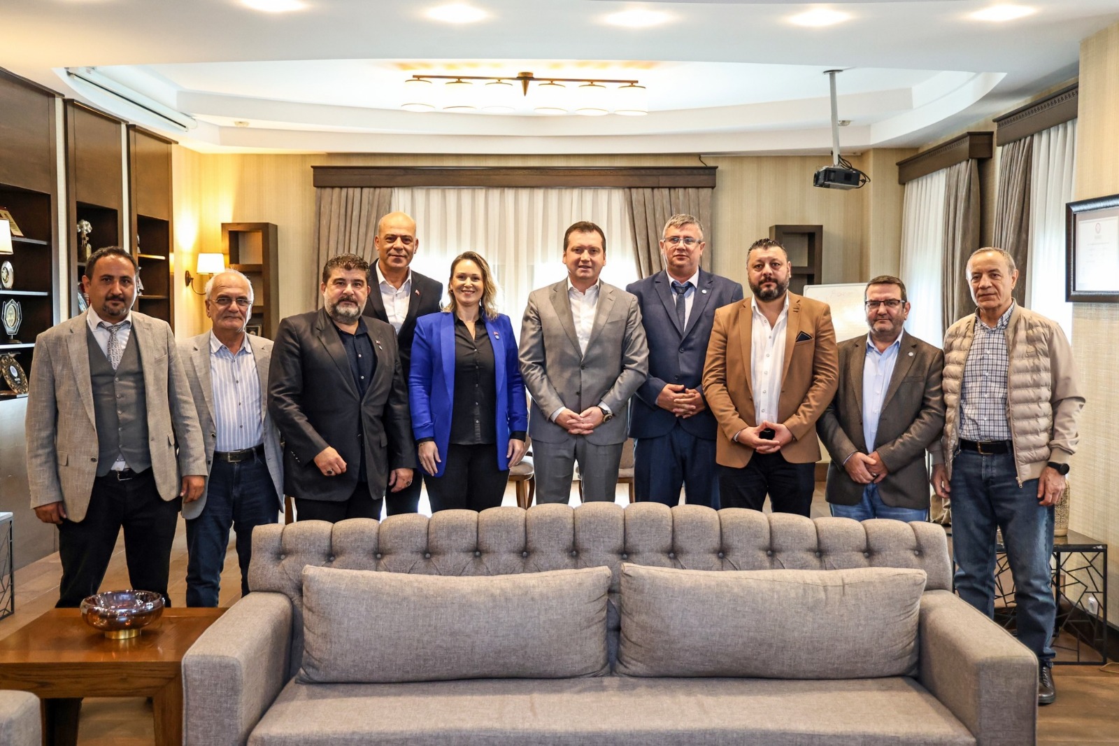 İYİ Parti Silivri İlçe Başkanı Mert Erişken, Başkan Bora Balcıoğlu’nu Ziyaret Etti 