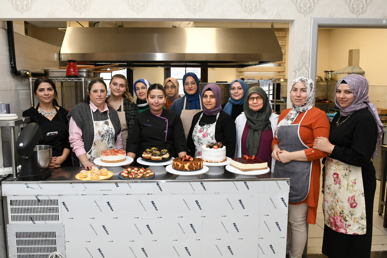 KADIN EŞİTLİK MERKEZİ KURSLARI YENİ DÖNEM KAYITLARI BAŞLIYOR