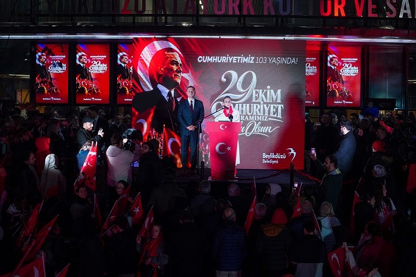 Beylikdüzü Cumhuriyet’in 103. yılında bayram coşkusunu doyasıya yaşadı