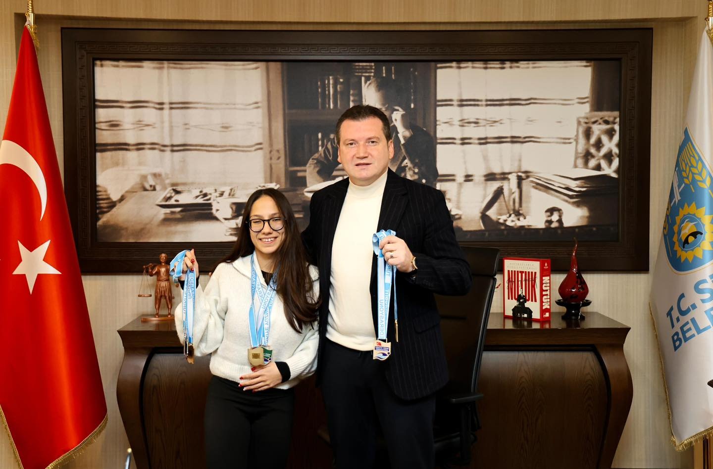 Başkan Balcıoğlu, Nil Şahin’i Makamında Ağırladı