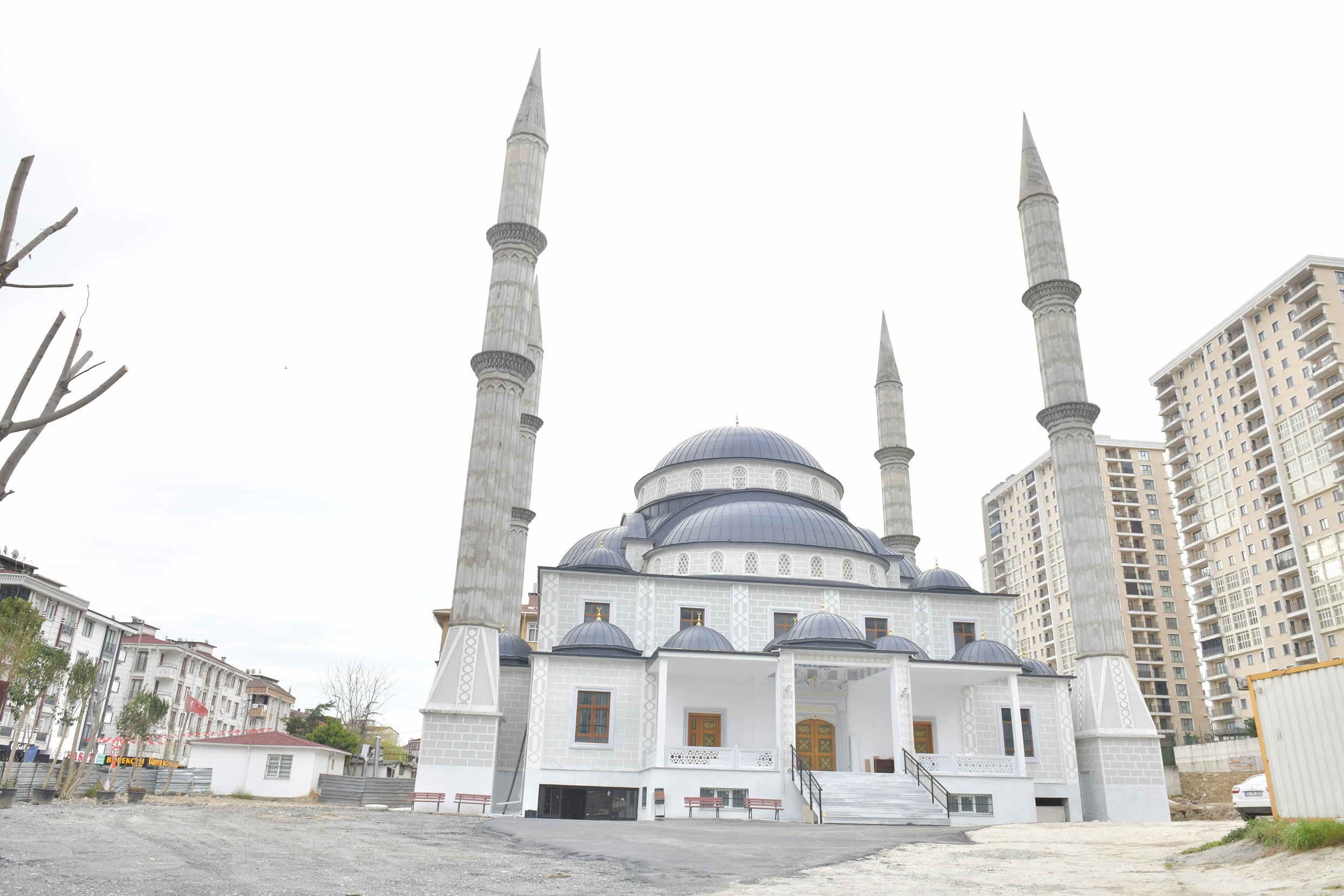 Yıllardır Atıl Bırakılan Yeşilkent Camii, Kadir Gecesi’nde İbadete Açılıyor