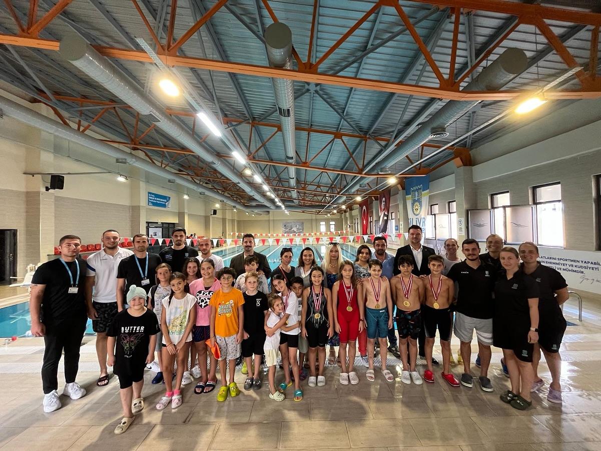 Silivri Belediyesi'nin Düzenlediği 30 Ağustos Zafer Kupası Yüzme Yarışması Tamamlandı