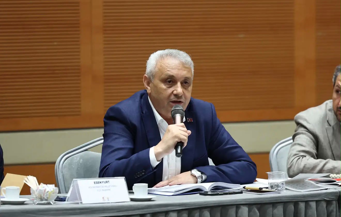 Togay Çoban, Esenyurt’un Sağlık Yatırımlarını Sağlık Bakanı Kemal Memişoğlu’na İletti