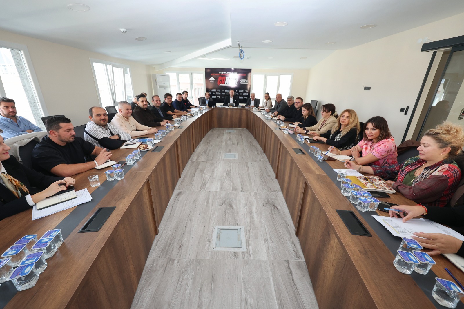 Çatalca’da Yoğun Yağışlara Karşı Koordinasyon Toplantısı Gerçekleştirildi