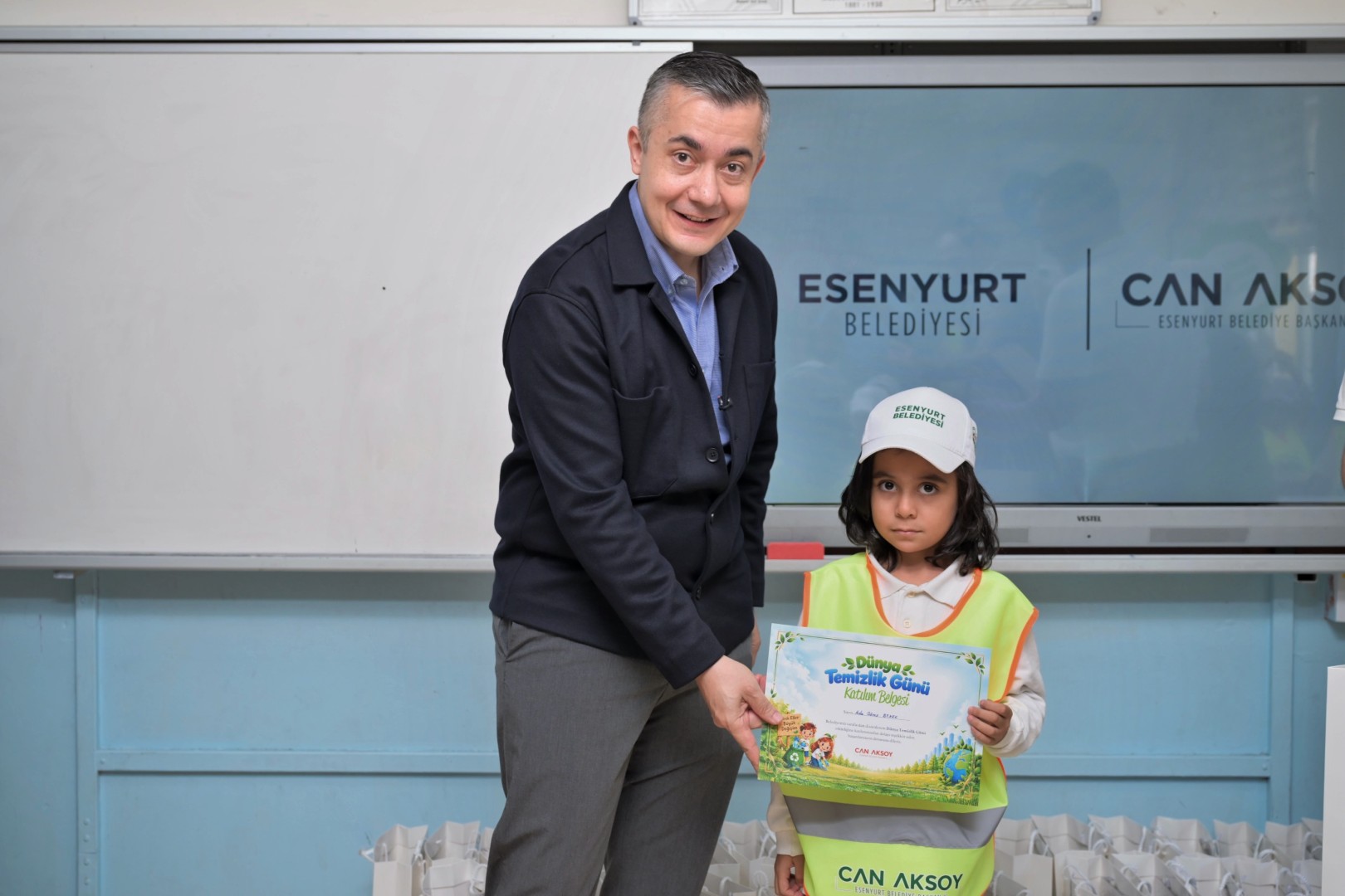 Dünya Temizlik Günü’nde Başkan Vekili Aksoy’dan Farkındalık Yaratan Etkinlik