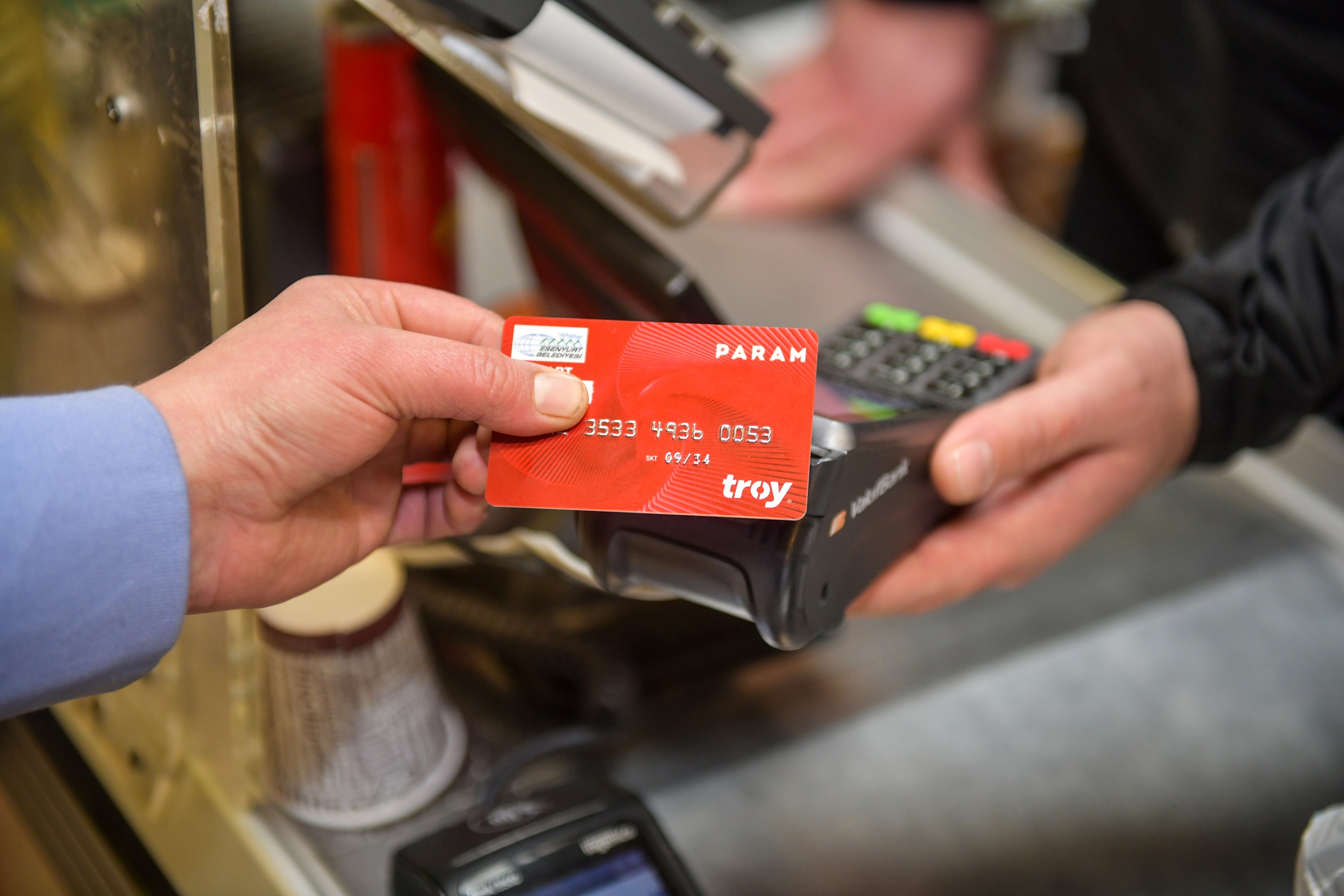 Eskart ile hem vatandaş hem esnaf kazanıyor