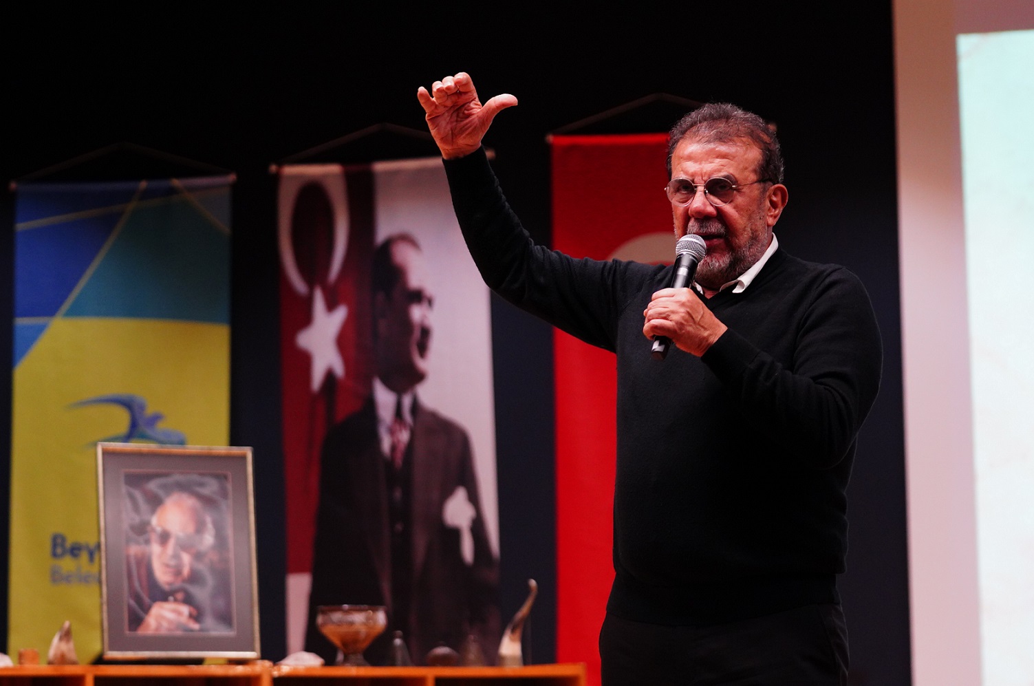 Yaşar Kemal doğum gününde Beylikdüzü’nde anıldı