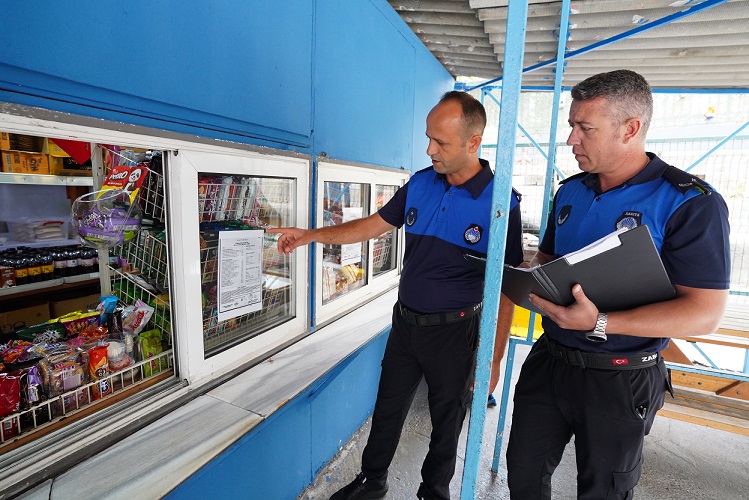 BEYLİKDÜZÜ’NDE OKUL ÇEVRELERİNDE GÜVENLİK VE DENETİMLER ARTIRILDI