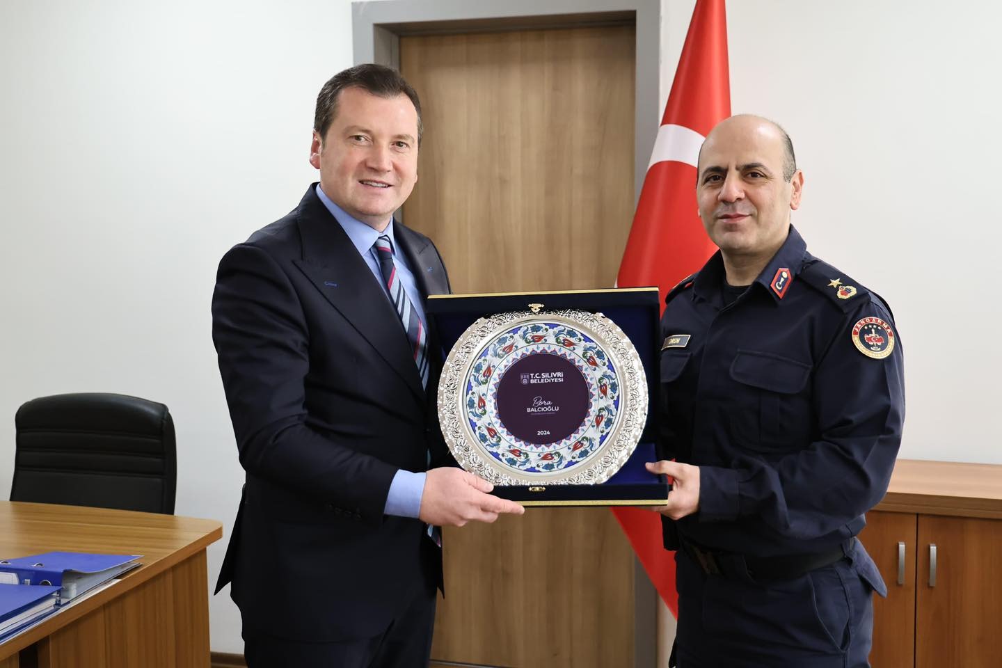 Başkan Balcıoğlu, İlçe Jandarma Komutanı Binbaşı Fatih Torun’u Ziyaret Etti