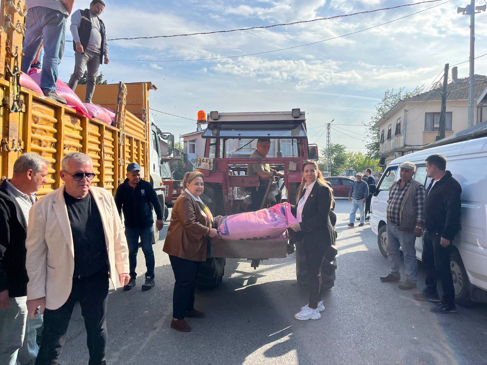 Silivri Belediyesi’nden Üreticilere Sertifikalı Buğday Tohumu Desteği
