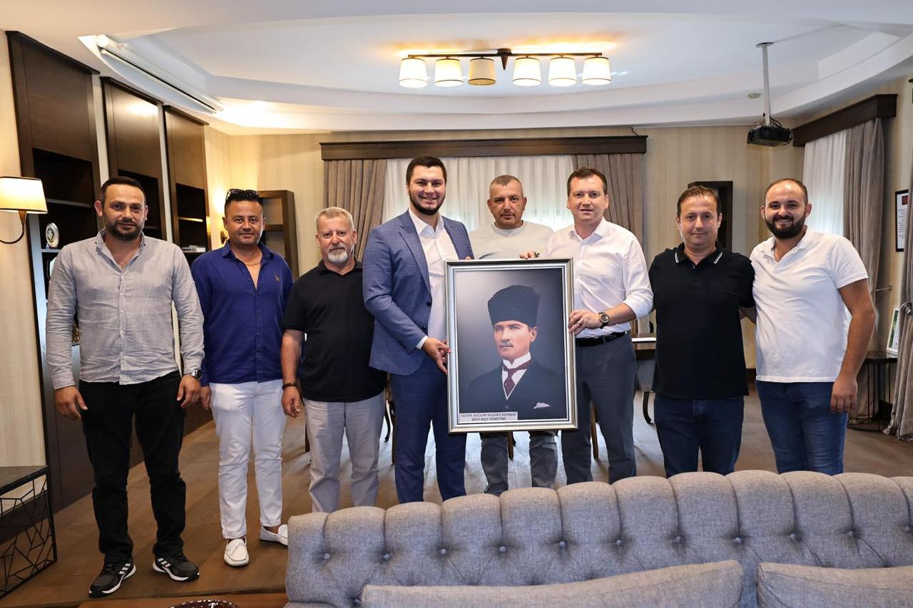 Başkan Balcıoğlu, Silivri Avcılar ve Atıcılar Spor Kulübü'nü Makamında Ağırladı