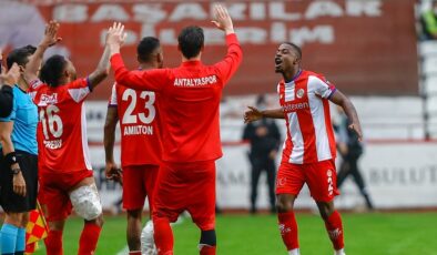 Akdeniz derbisinin galibi Antalyaspor
