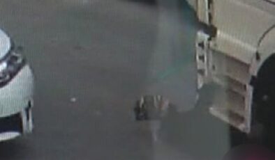 Bağcılar’da kamyonun kör noktasında kaza: 1 ölü