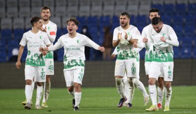 Başakşehir Ziraat Türkiye Kupası’nda Bodrumspor’a elendi