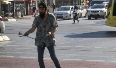 Beylikdüzü’nde ‘Yoldaki şifacı’ dan eğlendiren gösteri