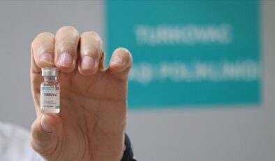 Bilim Kurulu Üyesi: TURKOVAC için son 1000 kahraman lazım