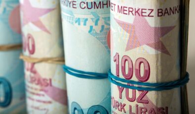 Bütçe Ekim’de açık verdi