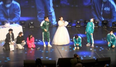 Güney Koreli müzik grubu A.C.E., İstanbul’da konser verdi