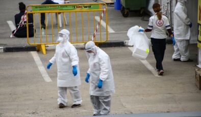 İsrail sınırlarını kapattı