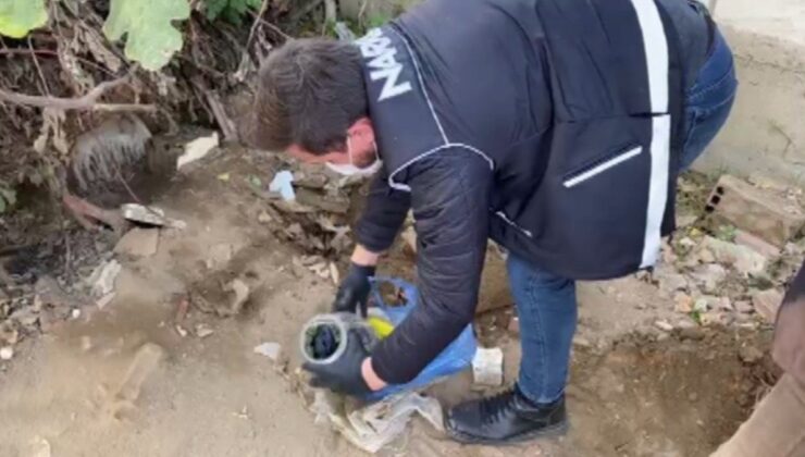 İzmir’de toprağa gömülü uyuşturucu ele geçirildi