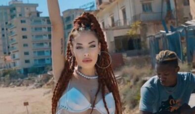 Kıbrıslı Türk şarkıcının Kapalı Maraş’taki klibine tepki