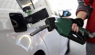 KKTC’de akaryakıt fiyatlarına zam