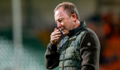 Sergen Yalçın, istifa kararı aldı