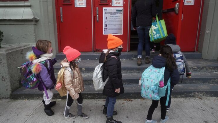 ABD’de hastaneye kaldırılan koronavirüslü çocuk sayısı artıyor