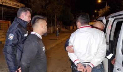 Adana’da alkollü sürücü kovalama sonucu yakalandı