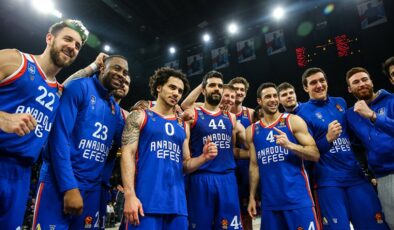 Anadolu Efes’ten Euroleague’de seyirci rekoru