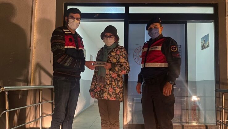 Antalya’da tatil yapan Kırgız vatandaşının çantası çalındı