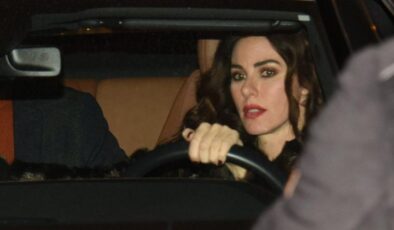 Defne Samyeli ehliyetini geri aldı