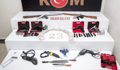 Elazığ’da Tırpan Operasyonu: 2 gözaltı