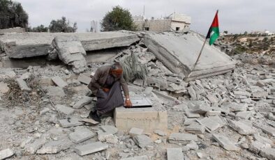 İsrail’in, Batı Şeria’da Filistinlilere ait tesisleri yıktığı belirtildi