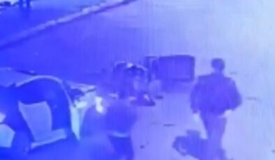 İstanbul’da motosiklet ile otomobil çarpıştı