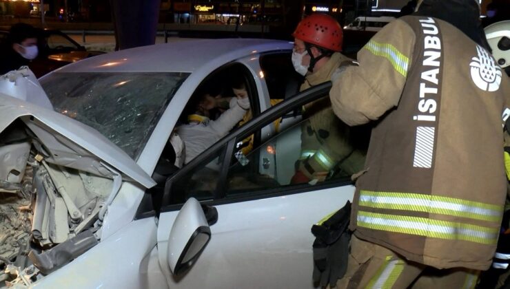 Kadıköy’de ehliyetsiz ve alkollü sürücü kaza yaptı