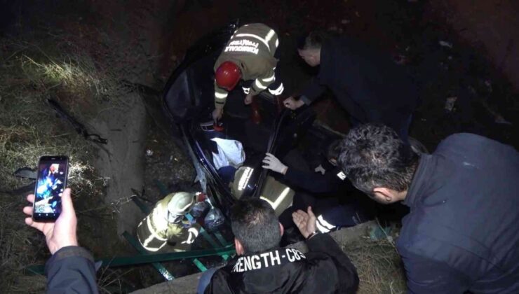 Kırıkkale’de kontrolden çıkan otomobil dereye uçtu