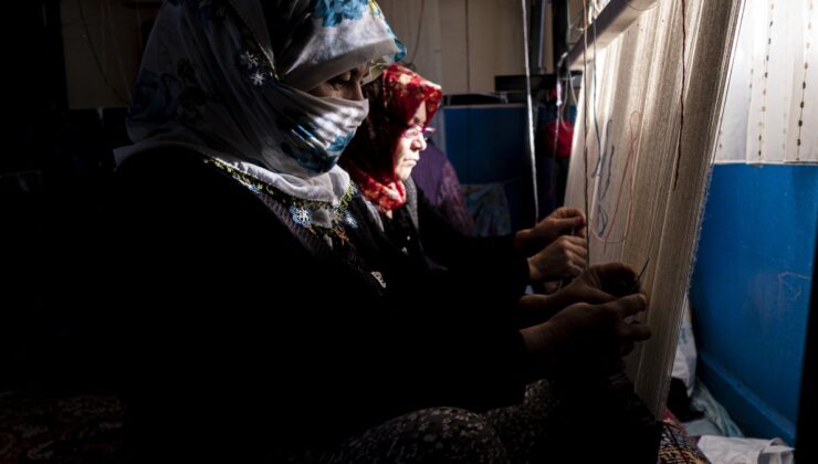 Manisa’da geleneksel halıcılığın hedefi ihracat