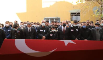 Manisa’da genç astsubay toprağa verildi