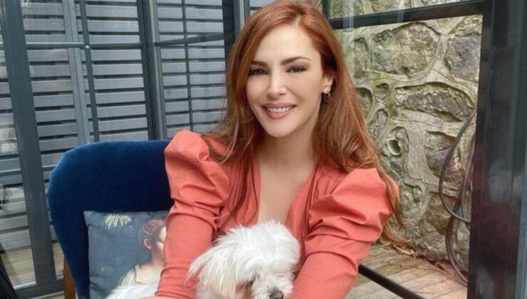 Mine Tugay, elbisesiyle sosyal medyayı salladı