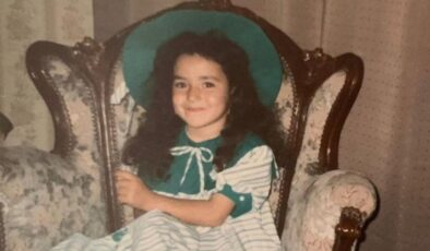 Sevcan Orhan çocukluk fotoğrafını paylaştı