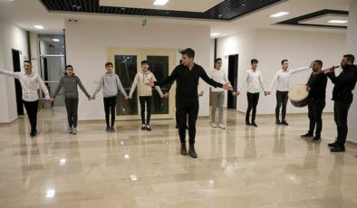 Sivas’ta düğünlerin halaysız kalmaması için 632 kişiye eğitim veriliyor