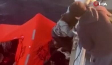 Yunanistan’da yine göçmen botu battı