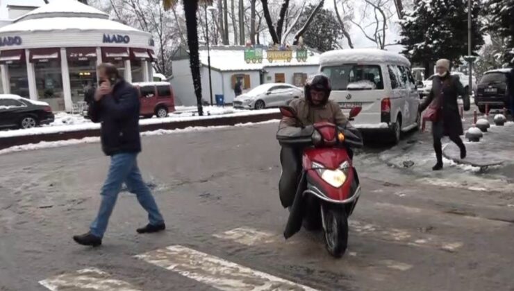 Zonguldak’ta müşteriden kuryeye not: Kötü havada acele etmeyin