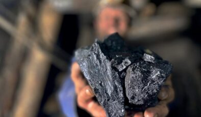 Zonguldak’ta yerin altında kömür çıkaran madencilerin bir günü