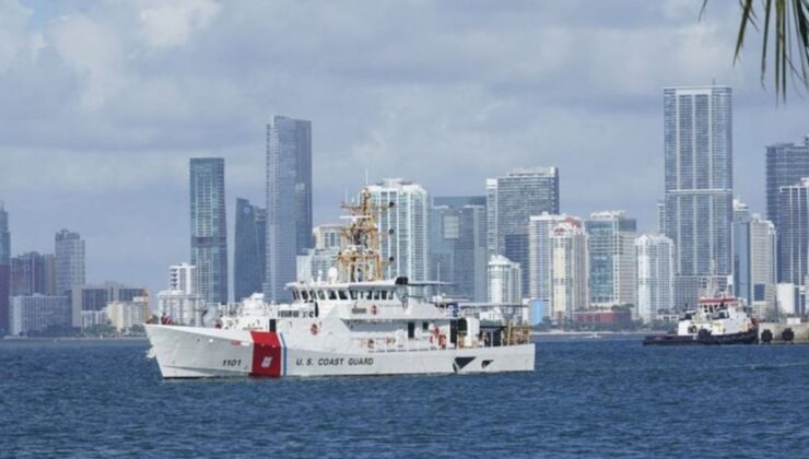 ABD’de tekne alabora oldu: 39 kişi kayıp