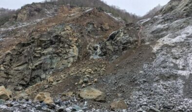 Artvin’de heyelan anı