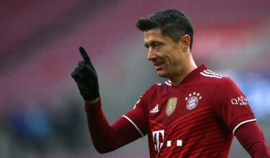 Bayern Münih’ten Lewandowski’ye şartlı kontrat